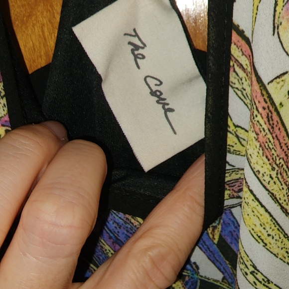 Flowy tunic - Picture 2 of 3